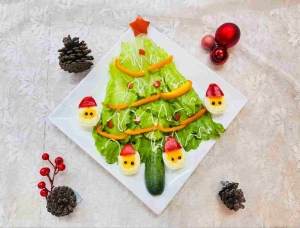 Salad rau củ trang trí ngày Noel